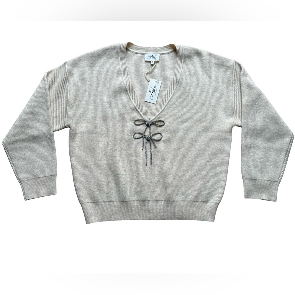 (NWT) ABL - Women’s Rhinestone Ribbon V-Neck Sweater